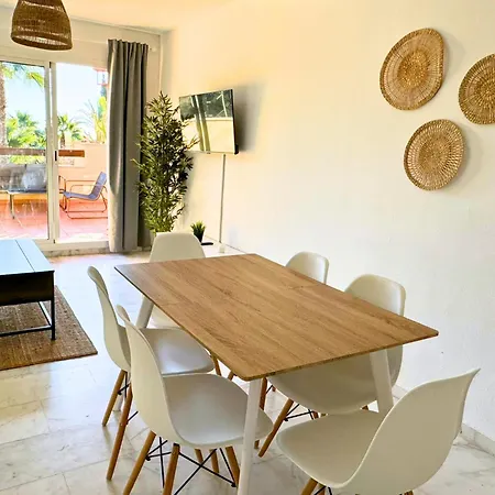 Two Bedroom Penthouse Marbella, With Sea Views Near Golf And Beaches *