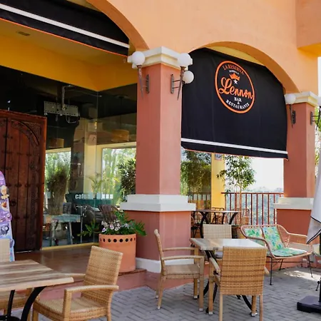 Marbella! 2 Bedroom Duplex W/ Sea Views & Rooftop *