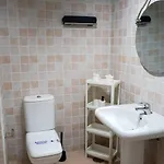 Relaxing 2 Bed Duplex: Seaviews, Terrace & Rooftop *