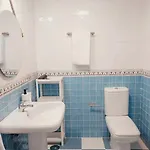Relaxing 2 Bed Duplex: Seaviews, Terrace & Rooftop