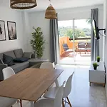 Apartamento Relaxing 2 Bed Duplex: Seaviews, Terrace & Rooftop *