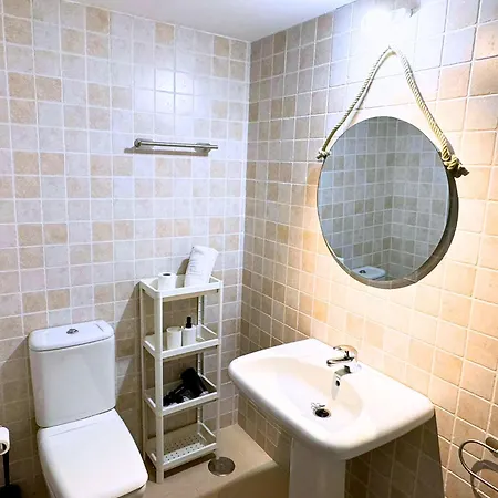 דירה Marbella! 2 Bedroom Duplex W/ Sea Views & Rooftop