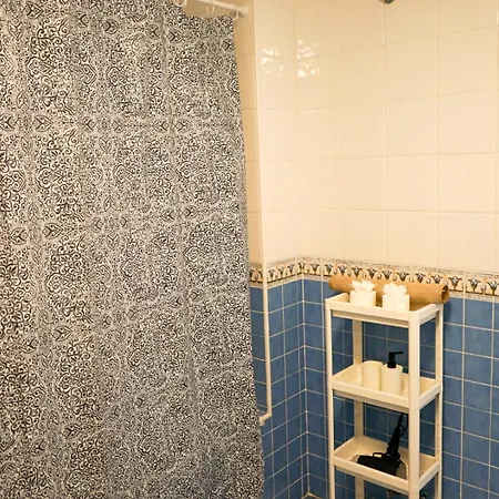 Marbella! 2 Bedroom Duplex W/ Sea Views & Rooftop * מארבלה