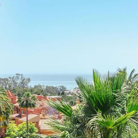 Marbella! 2 Bedroom Duplex W/ Sea Views & Rooftop Apartament *