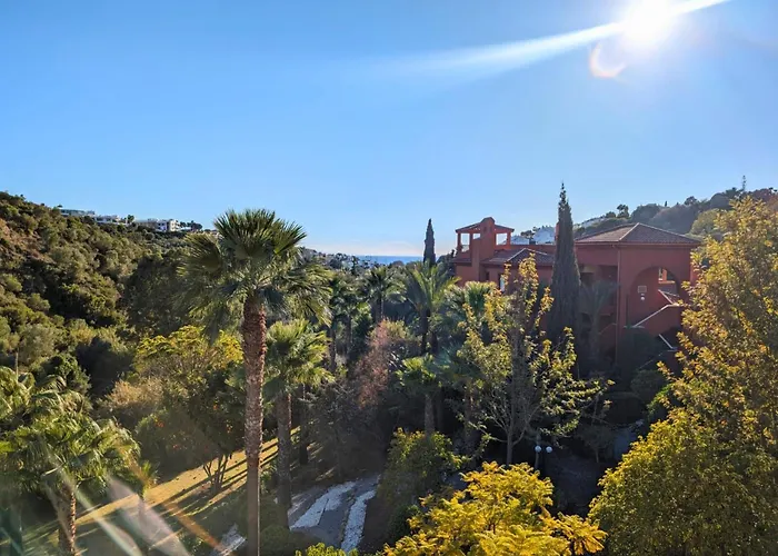 Marbella! 2 Bedroom Duplex W/ Sea Views & Rooftop * 마르베야