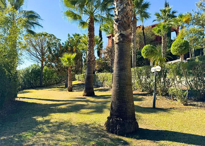 Marbella! 2 Bedroom Duplex W/ Sea Views & Rooftop * 마르베야