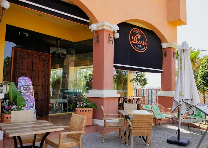 Marbella! 2 Bedroom Duplex W/ Sea Views & Rooftop *