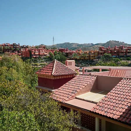 Marbella! 2 Bedroom Duplex W/ Sea Views & Rooftop